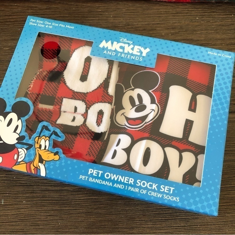Disney Mickey Mouse Pet owner sock set (pet bandana & crew socks) buffalo Plaid